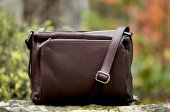 MAXFLY Kožená crossbody kabelka 5542 bordová