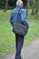 ENRICO BENETTI P�nsk� ta�ka do pr�ce s p�ihr�dkou na NTB 17" 62123-001 �ern�