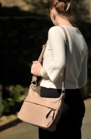 MAXFLY Ko�en� kabelka 6422 sv�tle r��ov� - pudrov�